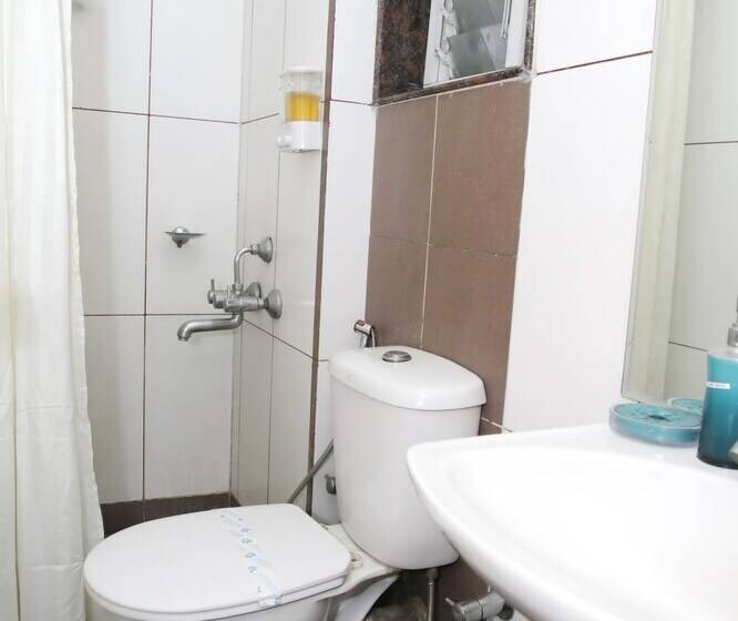 פנסיון Smartstay Service Apartment