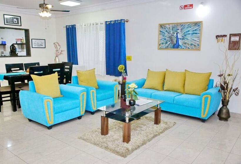 פנסיון Smartstay Service Apartment