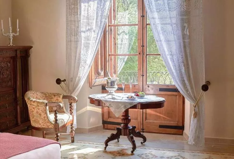 Aamiaismajoitus (B&B) Mas El Ricart