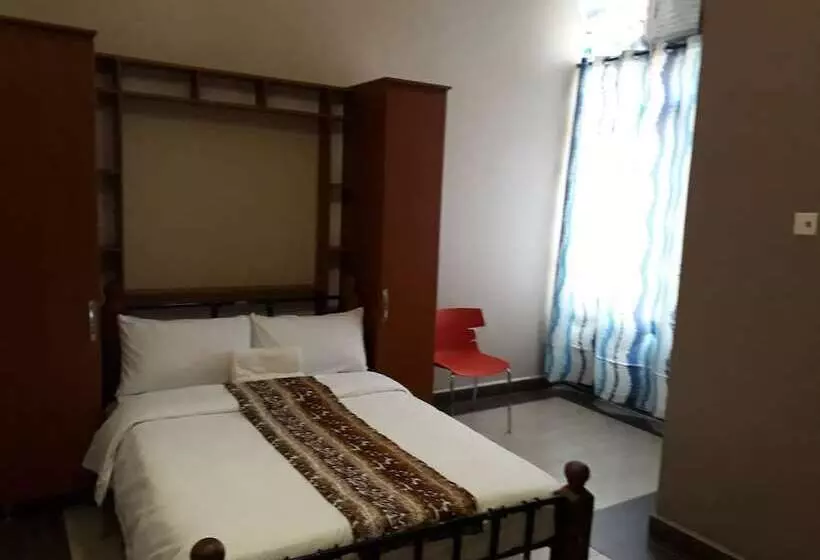 هتل Egret Pilgrims Inn