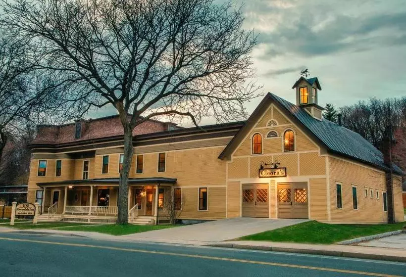 Aamiaismajoitus (B&B) Reynolds House Inn