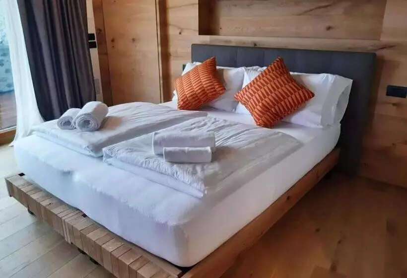 Hotelli Agriturismo Bio Ca' Pianazòla