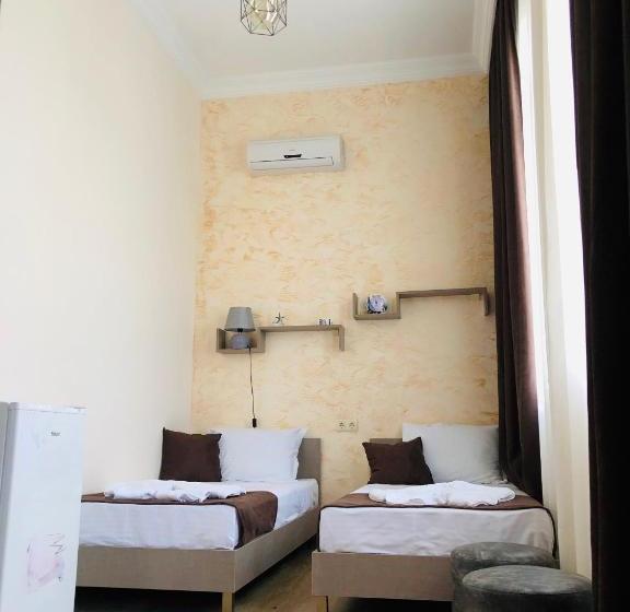 پانسیون Guesthouse Family