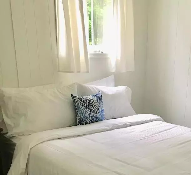 リゾートホテル Beachside On Lake Muskoka