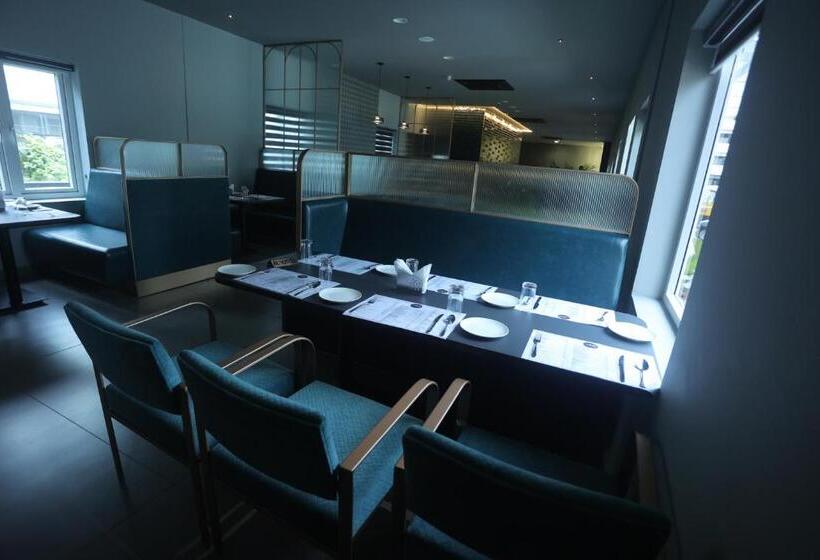 فندق Ceasar Palace Kottayam