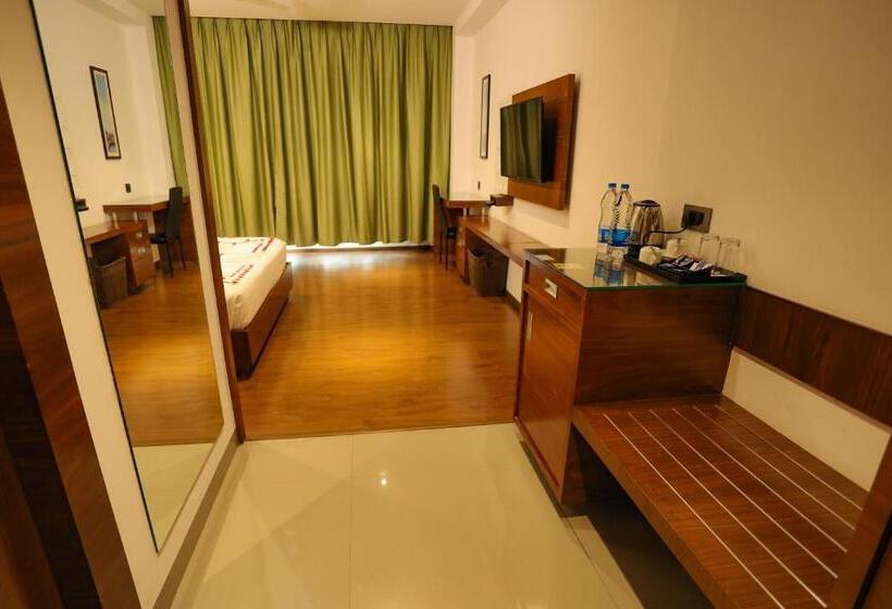 فندق Ceasar Palace Kottayam