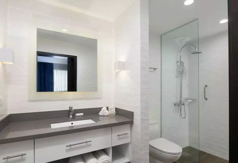 هتل Homewood Suites By Hilton Santo Domingo, Dominican Republic