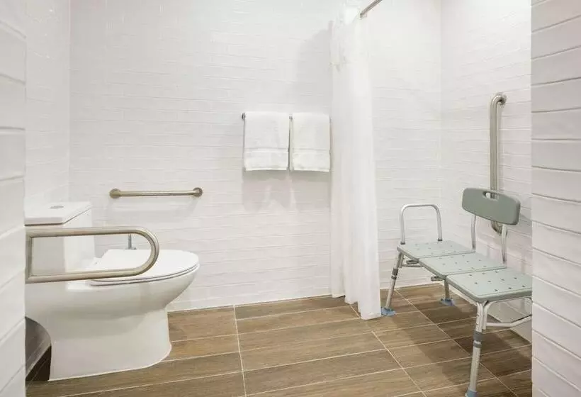 هتل Homewood Suites By Hilton Santo Domingo, Dominican Republic