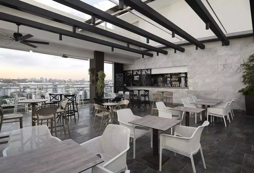 هتل Homewood Suites By Hilton Santo Domingo, Dominican Republic