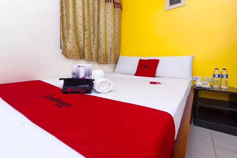 Hotelli Reddoorz Near Marcelo Fernan Bridge Lapulapu