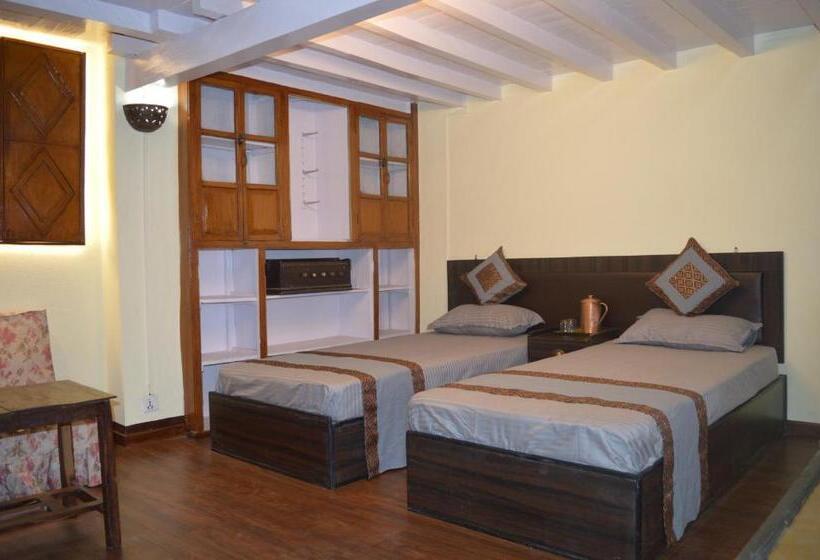 تختخواب و صبحانه Mani Homes