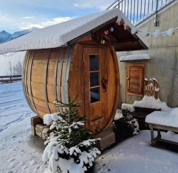 Chalet Diognysos B&b, Boutique