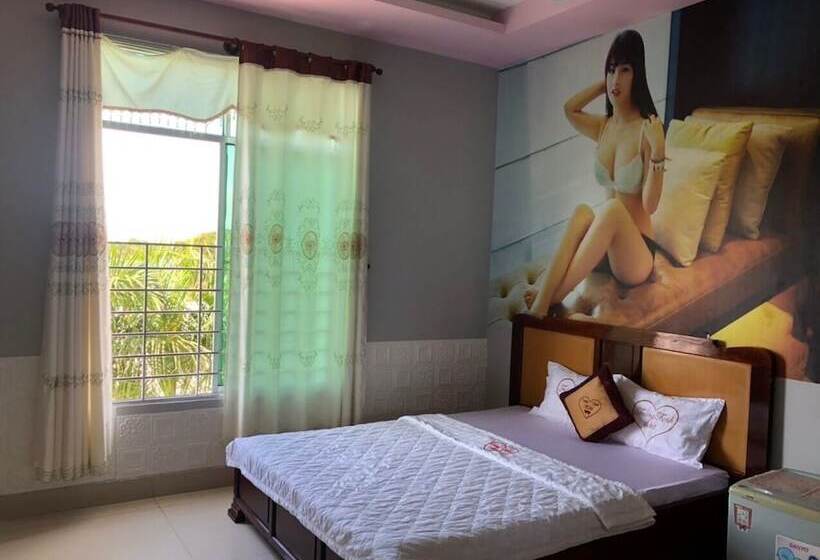 فندق Khach San Truong Thinh