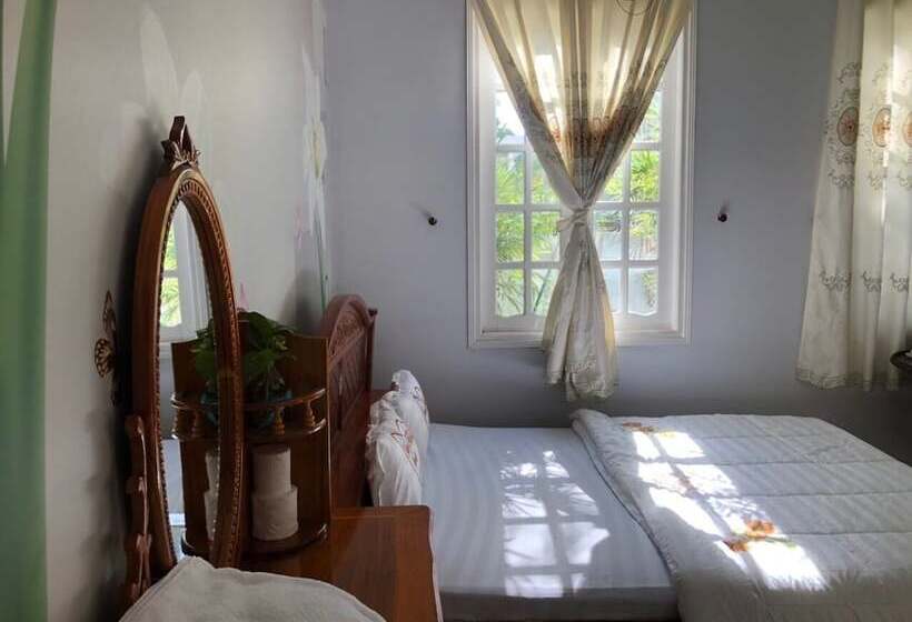 فندق Khach San Truong Thinh