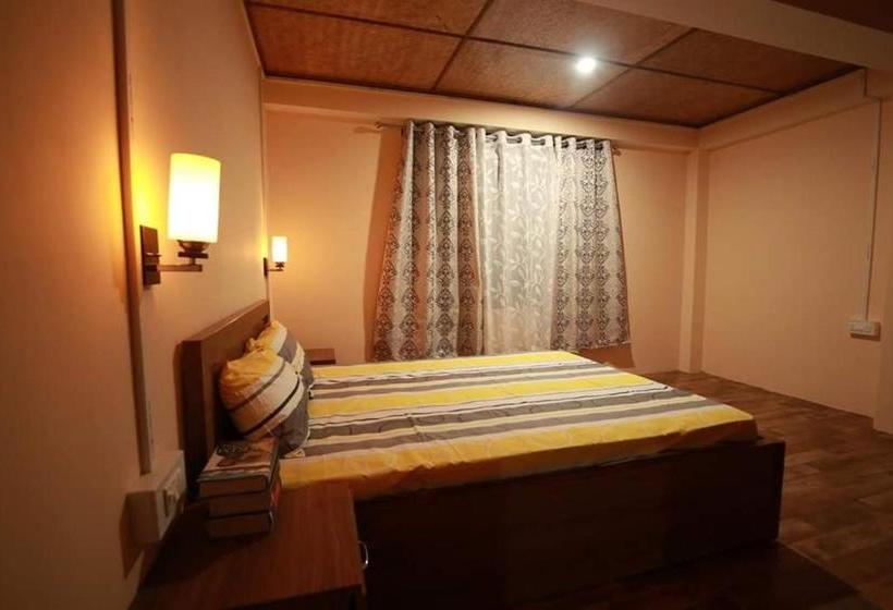 هتل Vamoose Zimchung