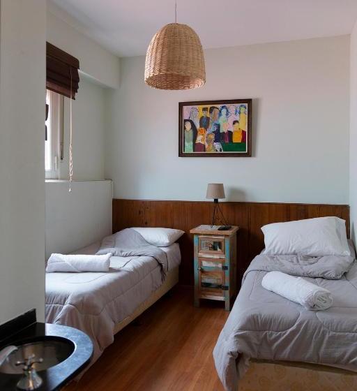 پانسیون Casa Tatu