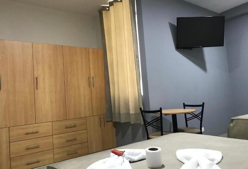 膳宿费 Hostal Parisuite