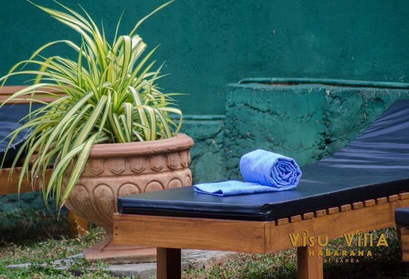 פנסיון Visu Villa