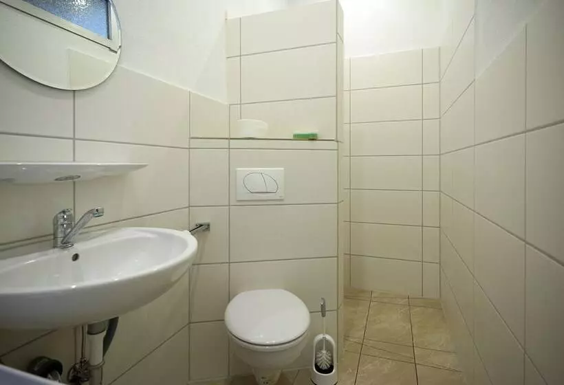 ペンション Waldhorn