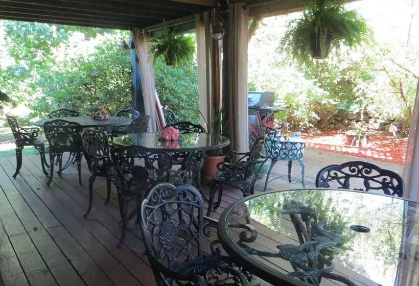 Bed and Breakfast Captain Grant S 1754