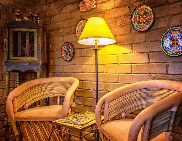 Casa Tierra Adobe Bed & Breakfast