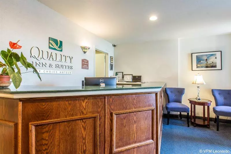 호텔 Beachfront Inn And Suites At Dana Point