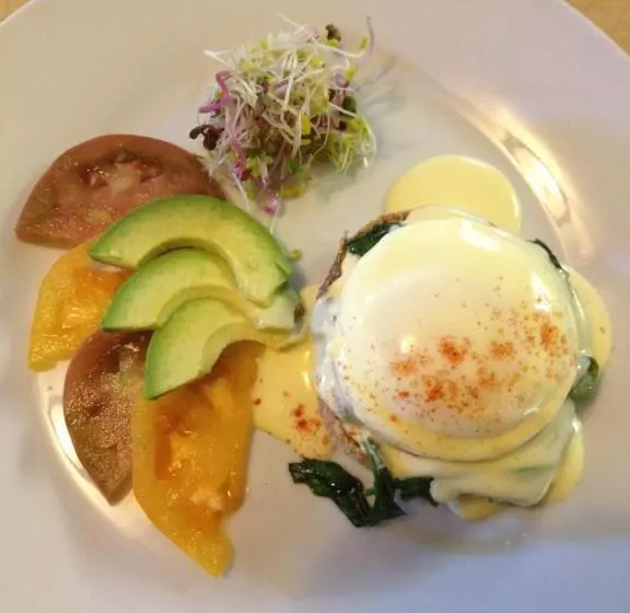 Отель Calderwood Inn