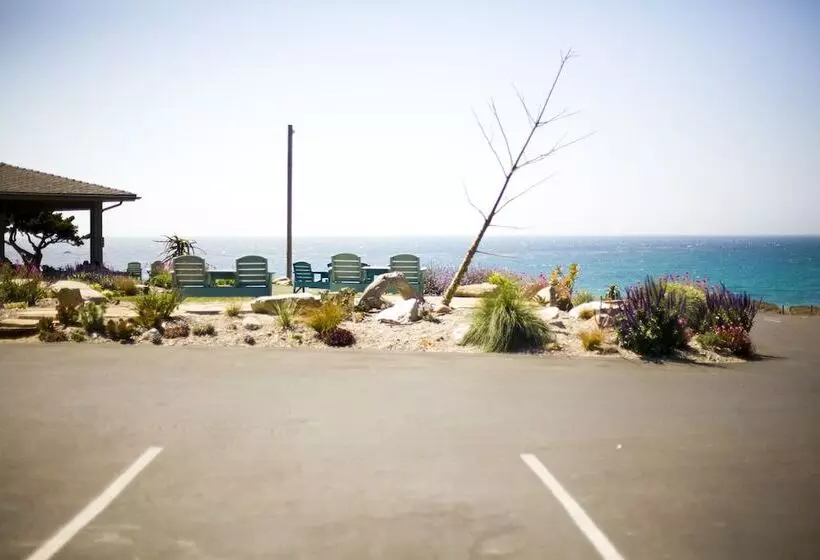 酒店 Cambria Shores Inn