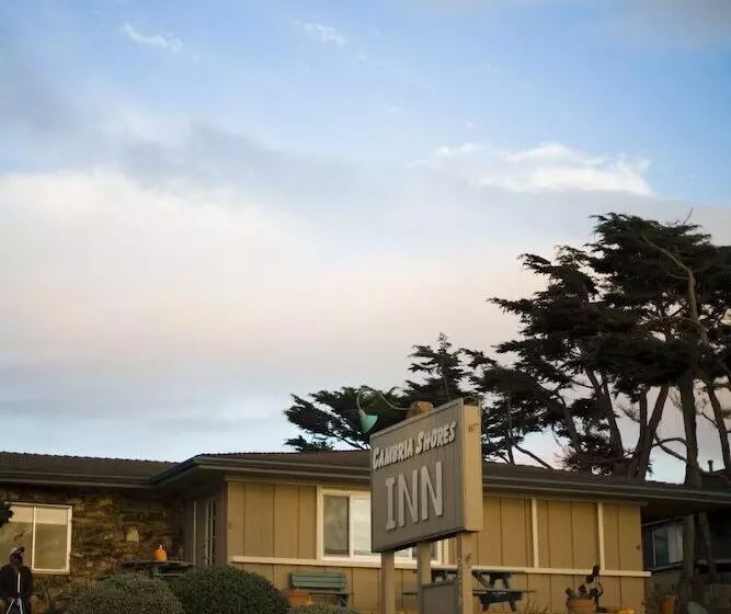 酒店 Cambria Shores Inn