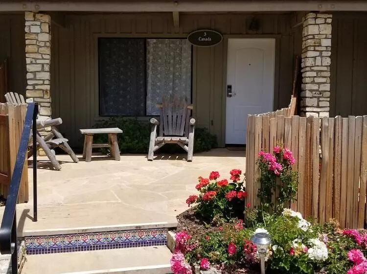 酒店 Carmel Valley Lodge