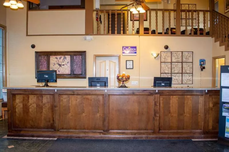 هتل Cimarron Inn Klamath Falls