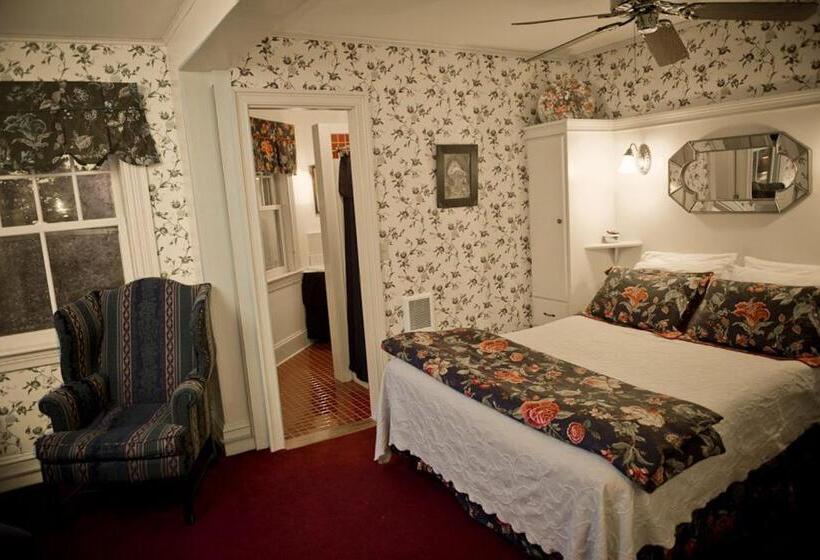 ホテル Cleftstone Inn