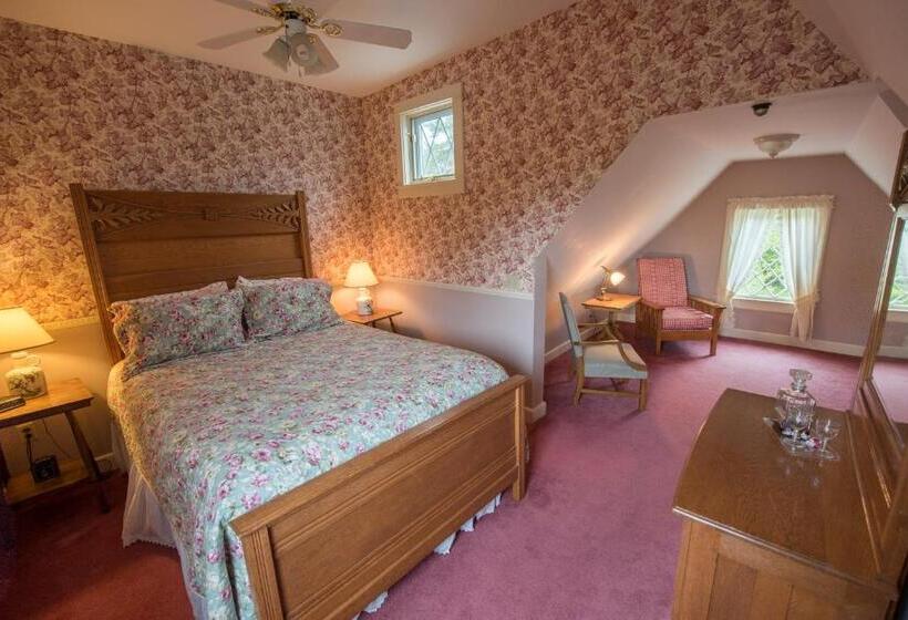 ホテル Cleftstone Inn