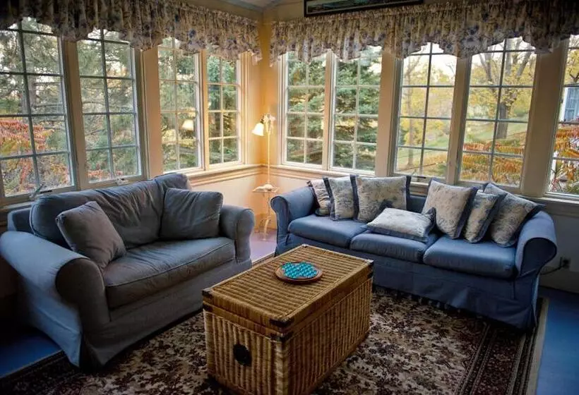 酒店 Cleftstone Inn