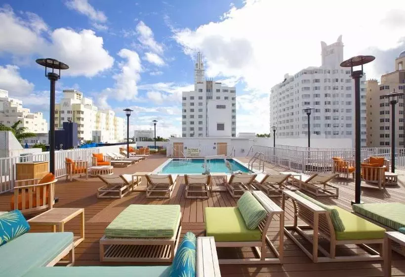 酒店 Hampton Inn Miami South Beach 17th Street