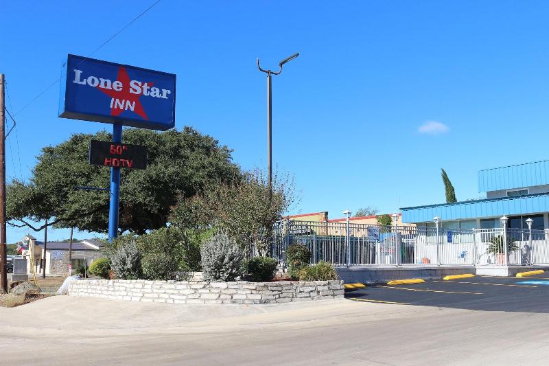 فندق Lonestar Inn