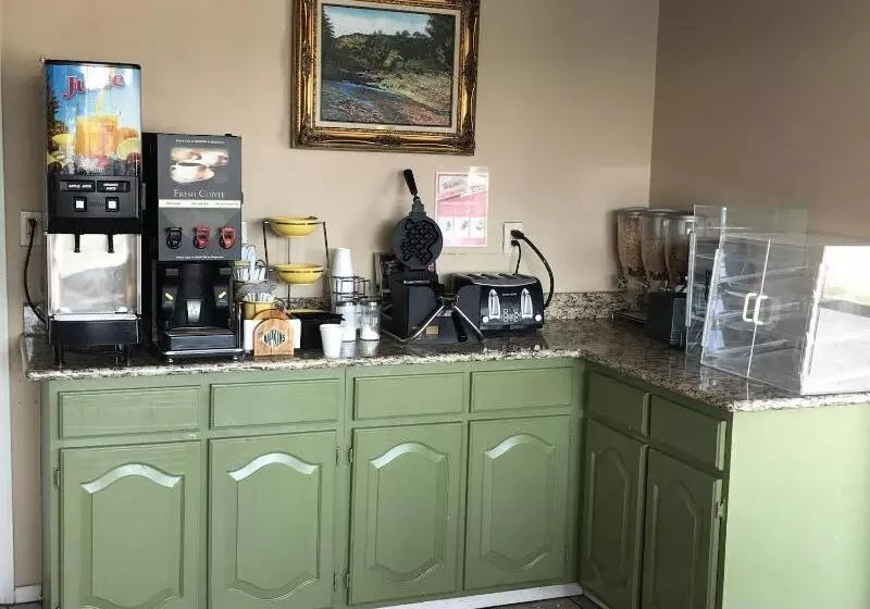 Отель Lonestar Inn