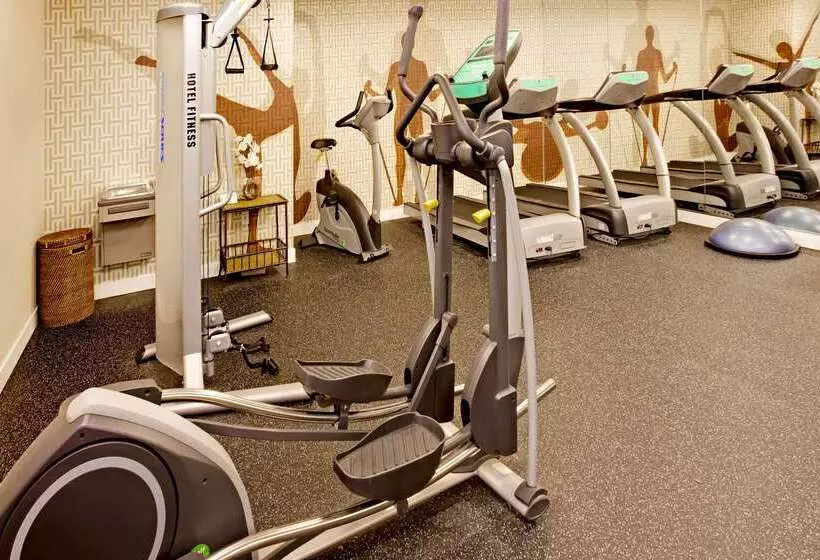 Отель Mainstay Suites Chicago Schaumburg