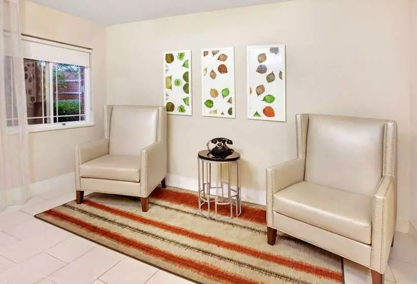 Отель Mainstay Suites Chicago Schaumburg