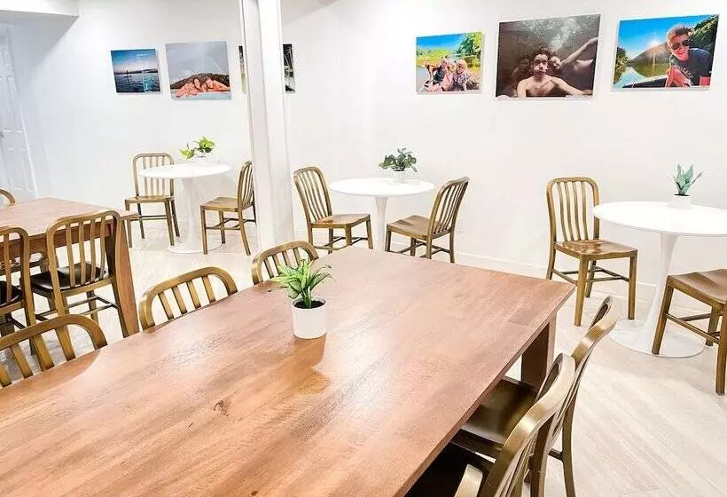 Отель Pinemark Inn Suites Events