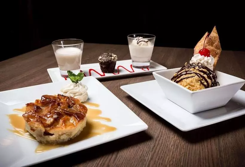 Radisson Hotel & Conference Center Coralville   Iowa City