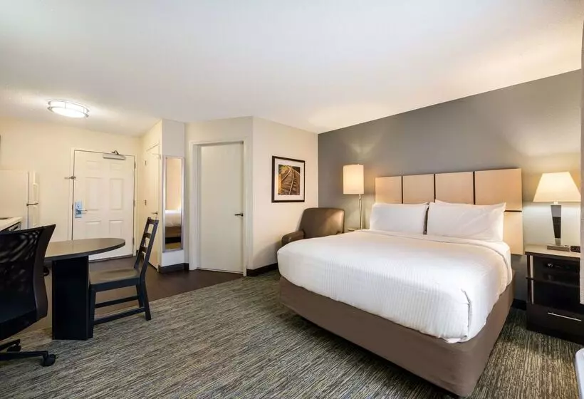 ホテル Sonesta Simply Suites Hampton