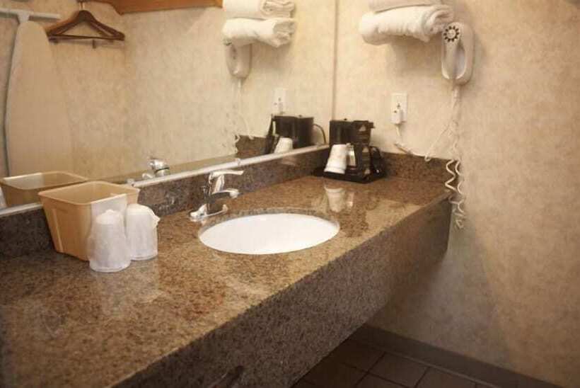 فندق St. George Inn And Suites