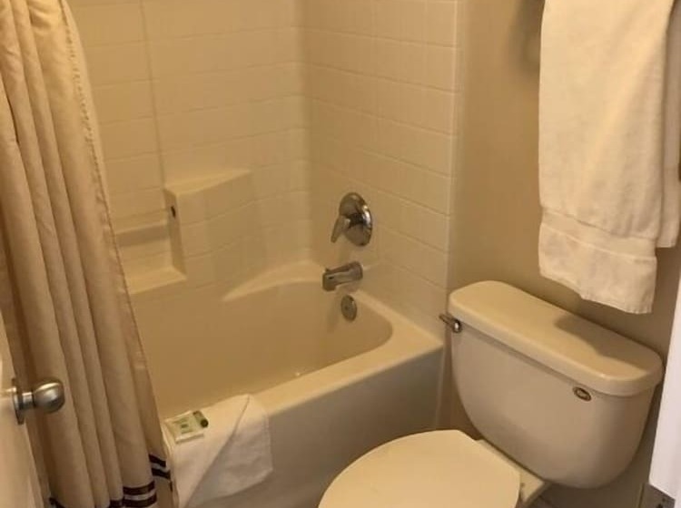 فندق St. George Inn And Suites