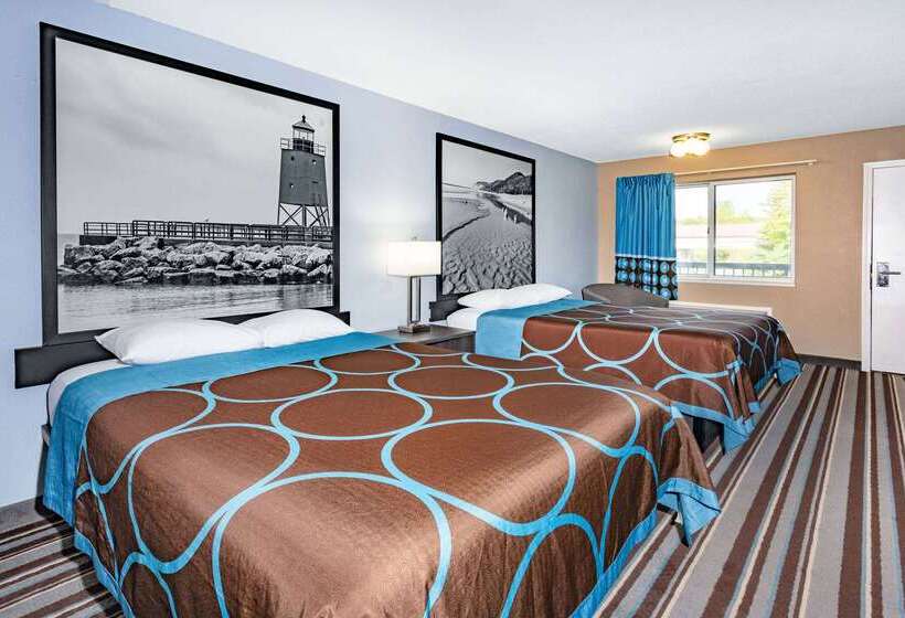 فندق Super 8 By Wyndham Marysville/port Huron Area