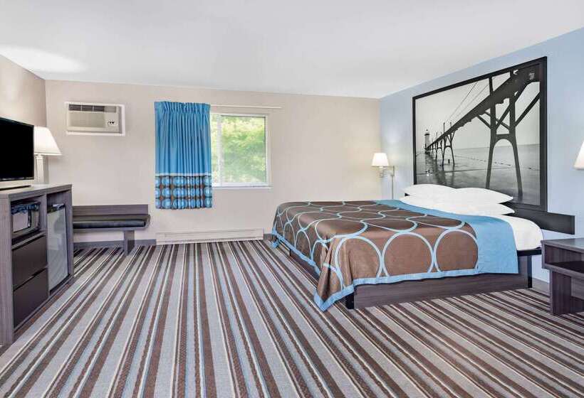 فندق Super 8 By Wyndham Marysville/port Huron Area