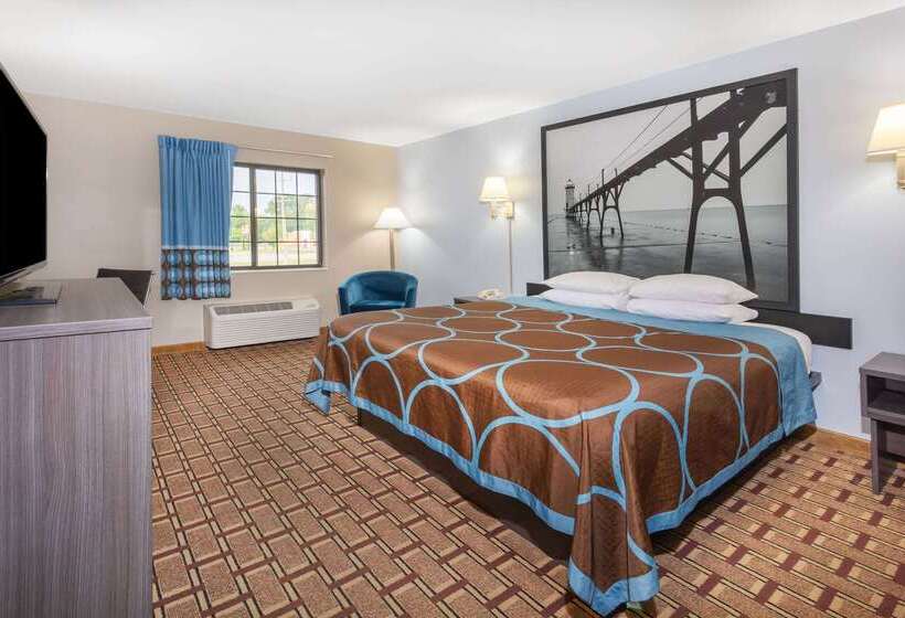 فندق Super 8 By Wyndham Marysville/port Huron Area