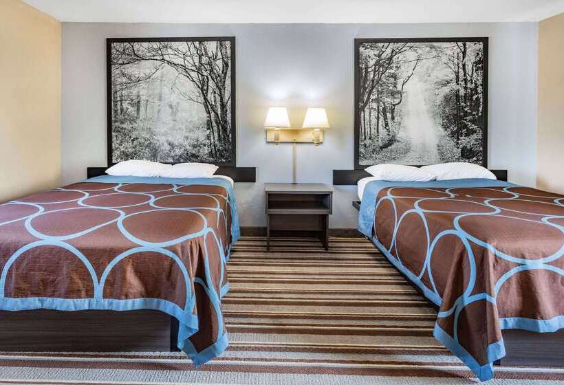 فندق Super 8 By Wyndham Marysville/port Huron Area