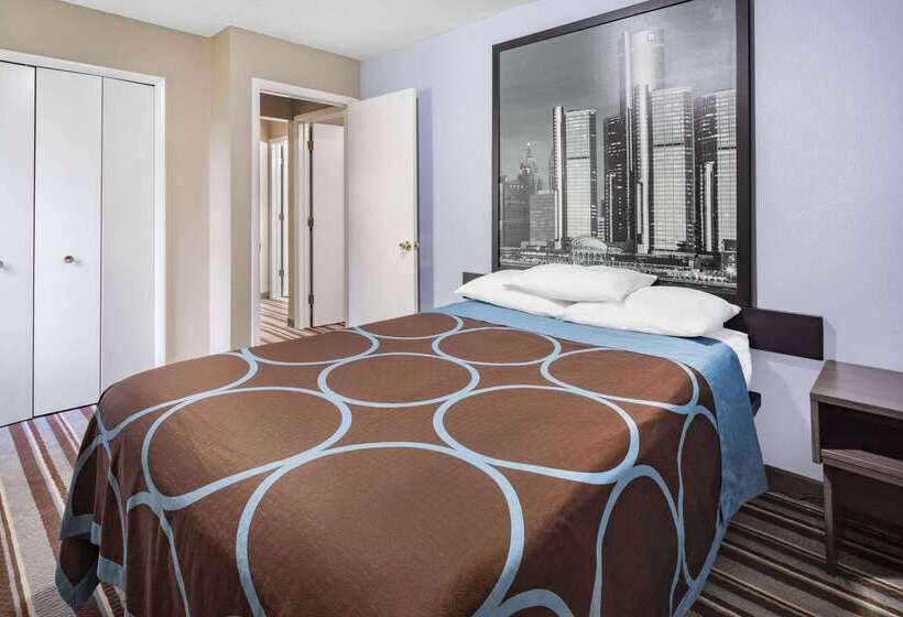 فندق Super 8 By Wyndham Marysville/port Huron Area