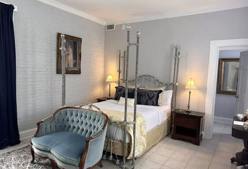 فندق The Inn At Cedar Grove